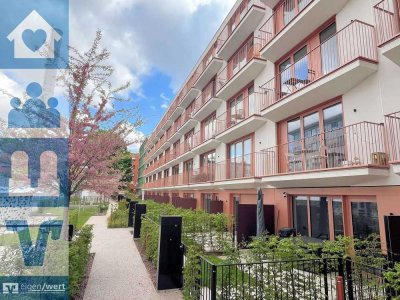 Exklusiv und elegant: stilvolles, neuwertiges Designer-Townhouse