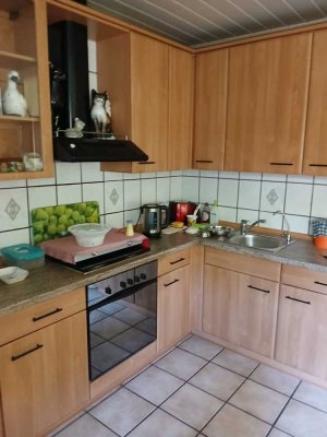 Geräumiges, günstiges 8-Zimmer-Mehrfalienhausamilienhaus in Mechernich
