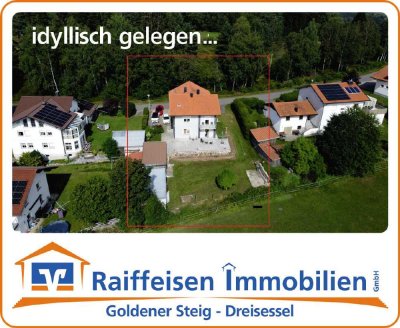 Solides Ein-/Zweifamilienhaus in ruhiger, idyllischer Dorfrandlage - Haidmühle/Bischofsreut