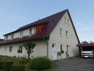 Sehr schöne, gepflegte Eigentumswohnung mit Hoffläche