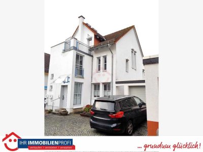 Eine charmante 3-Zimmer- Maisonettewohnung 70 qm mit 2 Etagen und 3 Balkone in Wetzlar-Nauborn