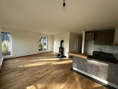 Exklusives Penthouse mit spektakulären Dachgarten (98m²) mit "Taunusblick"
