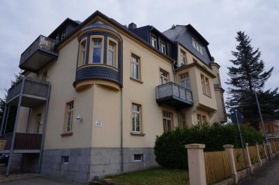 EBK vorhanden !!! TOP Wohnlage - Erker!!!  frei ab 1.6.26