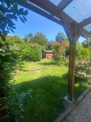 Doppelhaushälfte mit 3 Zimmern und idyllischem Garten in Sasbach