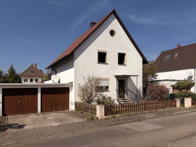 1,5 ZKB im 2-Familienhaus – Dachterrasse, großzügiger Garten, Garage & Stellplatz