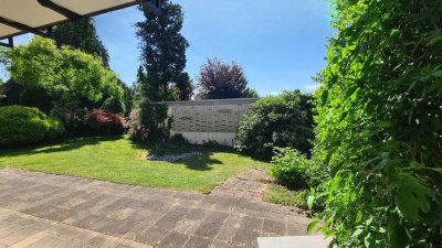 *GARTENWOHNUNG! Renovierte, helle 2,5-Zi.-Whg.+ Terrasse, Donnerberg,  E-Dellwig!*