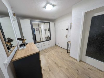 Exklusive, gepflegte 2-Raum-Hochparterre-Wohnung mit gehobener Innenausstattung mit EBK in Heilbronn