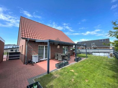 Neuwertiges Einfamilienhaus von 2020 mit Garage in ruhiger Wohnlage von Warsingsfehn zu verkaufen!