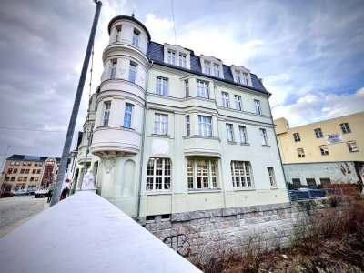 Große 3-Raum-Wohnung mit Blick auf die Mulde