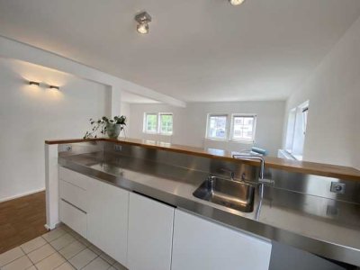 Schicke, hochwertige Altbauwhg