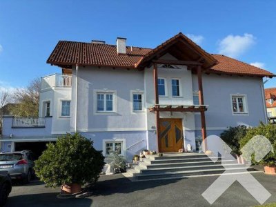 Gepflegtes Wohnhaus mit Südwestterrasse (ca. 40 m²) + 2 Balkone + Hausbrunnen für Brauchwasser + sofort bezugsbereit!
