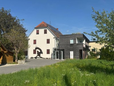 Stilvoll Wohnen &amp; Arbeiten unter einem Dach (177 m²) in historischer Mühle in Markt Hartmannsdorf