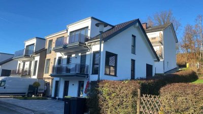 Neubauwohnung im Grünen EG