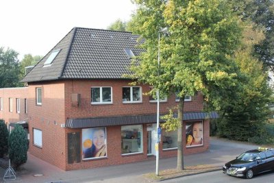 1068 - Erstbezug nach Renovierung! 4-Zimmer-Wohnung mit EBK in Kreyenbrück!