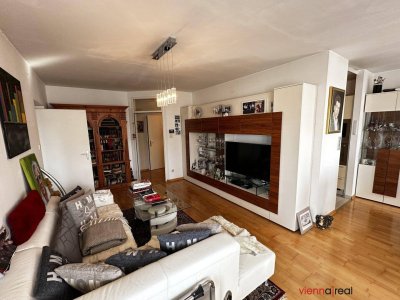 Nähe Neufeldersee + einladende Freifläche - sehr helle, moderne Wohnung mit Balkon und Autostellplatz