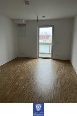 Ihre neue attraktive Dachwohnung mit Balkon, Fußbodenheizung, EBK und Lift!