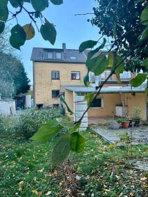 VB! Modernes Einfamilienhaus in 52353 Düren, mit tollem Garten