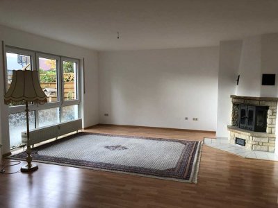 3-Zimmer-Erdgeschosswohnung mit Einbauküche in Waldems