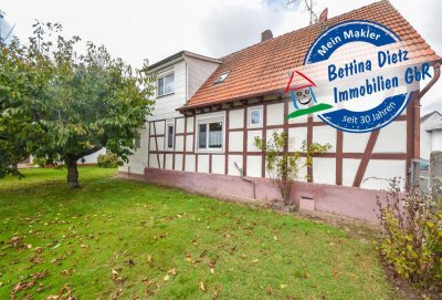 DIETZ: Gepflegtes Fachwerkhaus mit Garten, kleinem Nebengebäude im Babenhausen OT Harpertshausen!