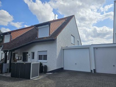 Freundliche 4-Zimmer-Doppelhaushälfte in Friedberg (Hessen)