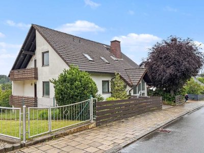 Anspruchsvolles, hochwertig ausgestattetes Einfamilienhaus in exponierter Lage von Hof