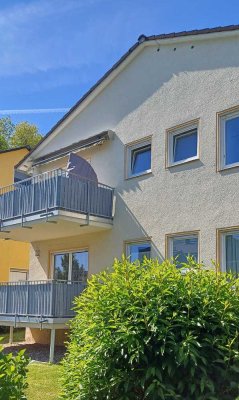 Geschmackvolle 2-Raum-Wohnung inkl. Einbaukueche mit Blick auf den Drachenfels