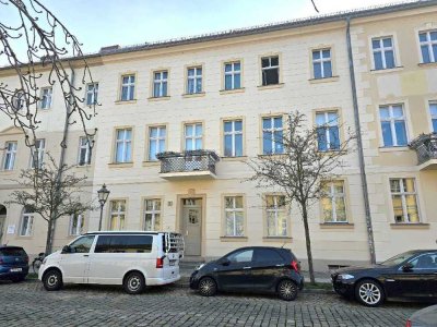 Voll-möblierte 1-Zimmer-Wohnung mit hervorragender Innenstadtlage (ab Okt. mit All-In Pauschalmiete)