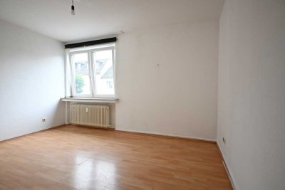 AB SOFORT! Modernes Appartement in zentraler Lage mit EBK!