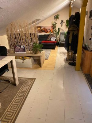 Helle 3-Zimmer Dachgeschosswohnung in Ulms Oststadt