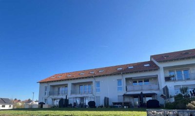 Neuwertige 5 Zimmer Wohnung in Veitshöchheim