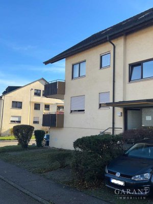 Helle 3 Zimmer-Wohnung mit Terrasse und Garage in zentraler Lage von Schorndorf-Weiler!