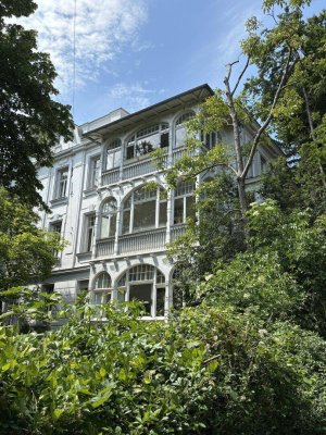 Altbauklassiker mit Gestaltungspotenzial in Hietzing