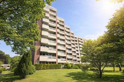 Hamburg-Schnelsen: Lichtdurchflutete 2-Zimmer-Wohnung mit Balkon & Aufzug!