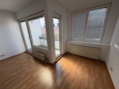 Wunderschöne renovierte Wohnung in der Siemensstadt