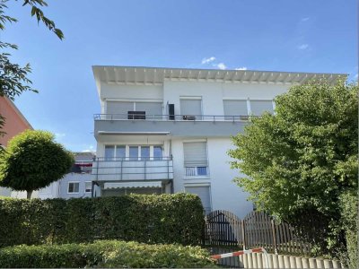 Sonnige 3-Z-Wohnung.  Balkon, EBK, Keller, TG-Box in Denkendorf
