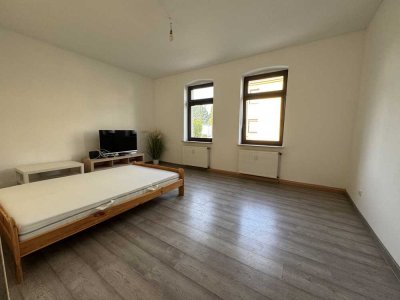 1 Zimmer Wohnung -teilmöbiliert- ab sofort zu vermieten