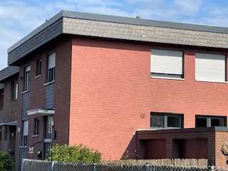 Renovierte 2-Zimmer-Wohnung mit Balkon in Willich Anrath