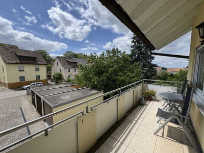 Helle 3-Zimmerwohnung mit Balkon und Garage