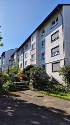 Helle 4-Zimmer Wohnung im 3. OG mit Balkon in Baden Oos
