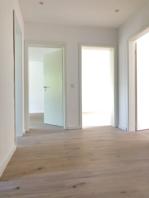 Kernsanierte 92qm 3-Zimmer-Wohnung mit Balkon und Aufzug im Zentrum