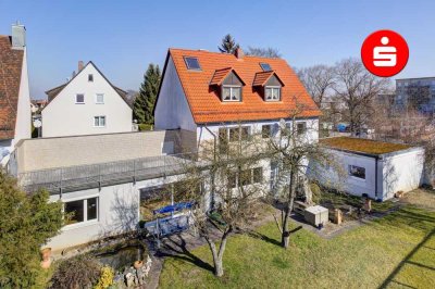 Großzügiges Anwesen mit viel Platz und Potential