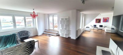 3 bis 6 Zimmer auf einer Ebene - 173 m² Dachwohnung mit viel Komfort! Lift bis direkt in die Wohnung - südliche Terrasse!