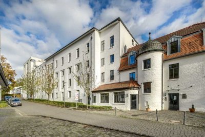 Exklusive, helle Eigentumswohnung mit Garten & TG - Stellplatz am Schloß Rahe  -  provisionsfrei