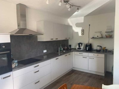 Modernisierte 3-Raum-Wohnung mit Balkon in Marienheide
