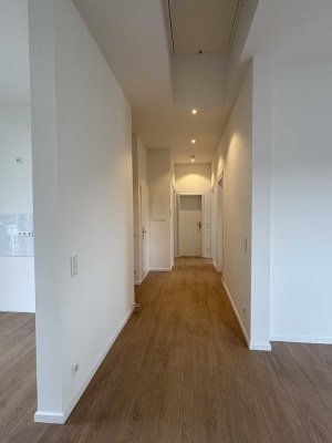 Kernsanierte 4 Zimmer Altbauwohnung
