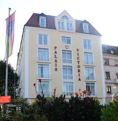 Palais Victoria: Tolle 2-Zimmer-Wohnung