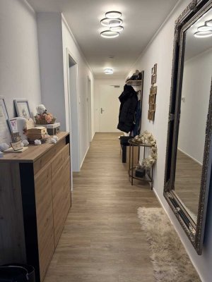 Schöne 3-Zimmer Wohnung mit gemütlicher Loggia