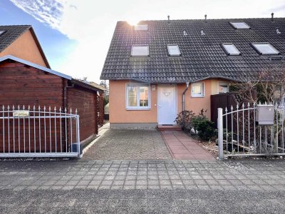 Ihr neues Zuhause: Reihenendhaus mit Garten und Dachgeschoss in Berlin