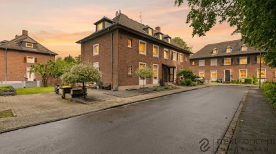 Willkommen im neuen Zuhause! Traumhaft sanierte Doppelhaushälfte in ruhiger Lage von Duisburg