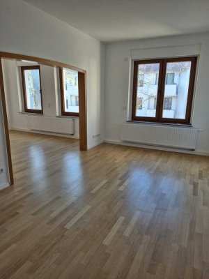 Helle, kernsanierte 3-Zimmer-Altbauwohnung mit großzügigem Raumangebot in Bochum-Eppendorf